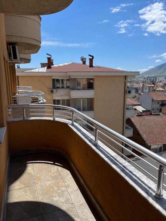 Apartment Alpi Peć Eksteriør billede