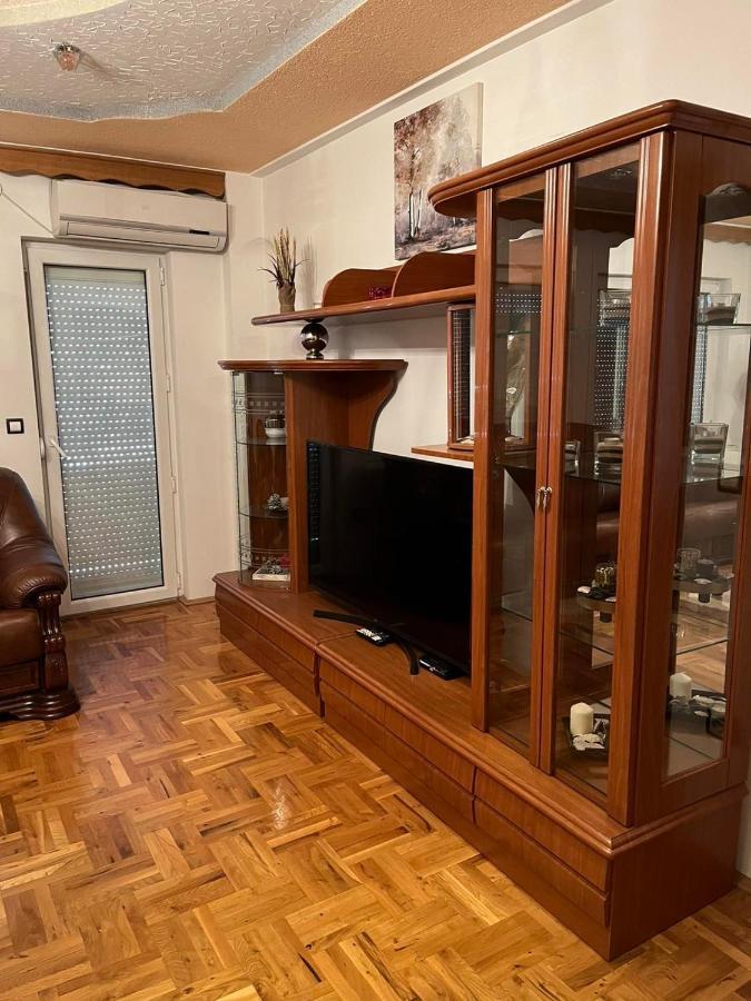 Apartment Alpi Peć Eksteriør billede